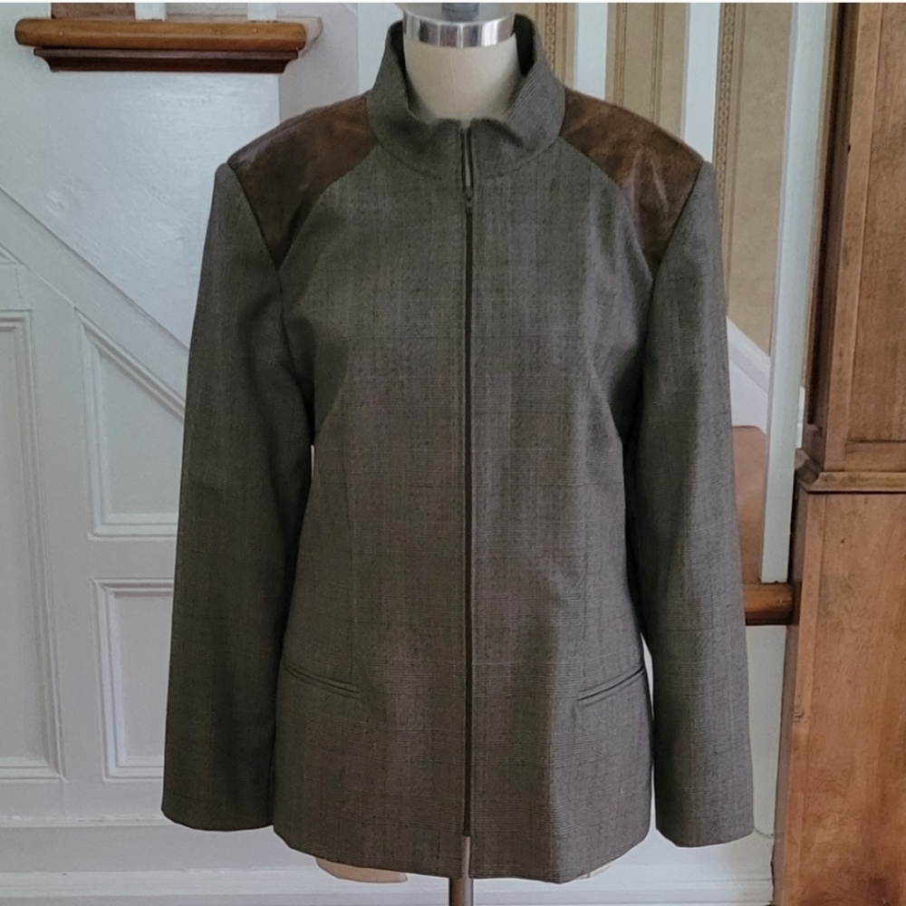 HARVE BERNARD Wool 2-Piece Gray Skirt Jacket Set Vintage Size 16